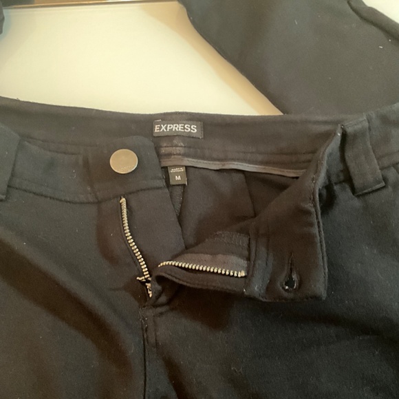 Express jetblack skinny Cargo & Zipper style  jeggings size M ( lot of 2 pairs) - Picture 7 of 11